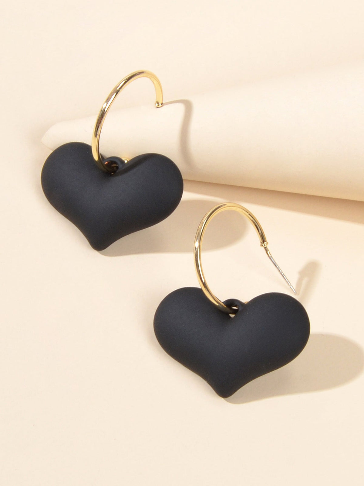 Perfect Red Black Heart Charm Dangle Hoop Pierced Hypoallergenic Women Earrings